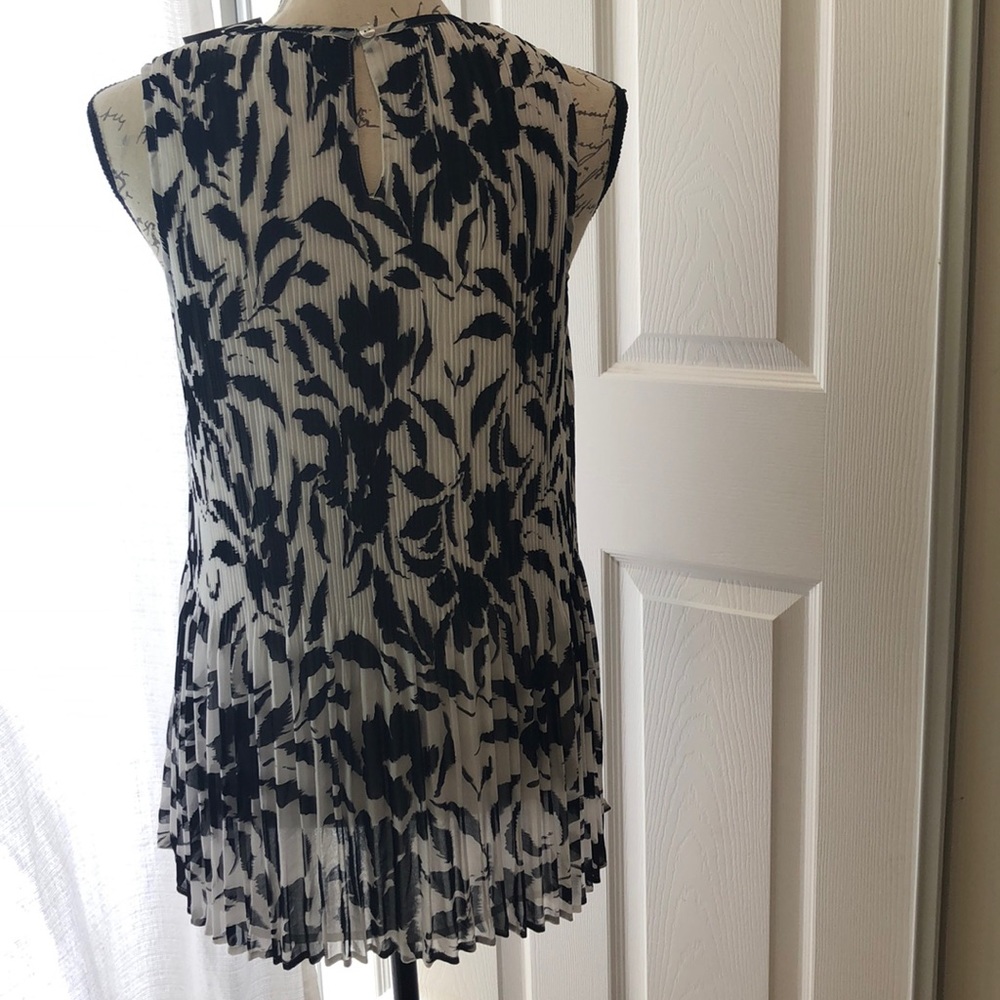 NWT Daniel Rainn Stitch Fix B&W Sleeveless Blouse - Picture 4 of 7